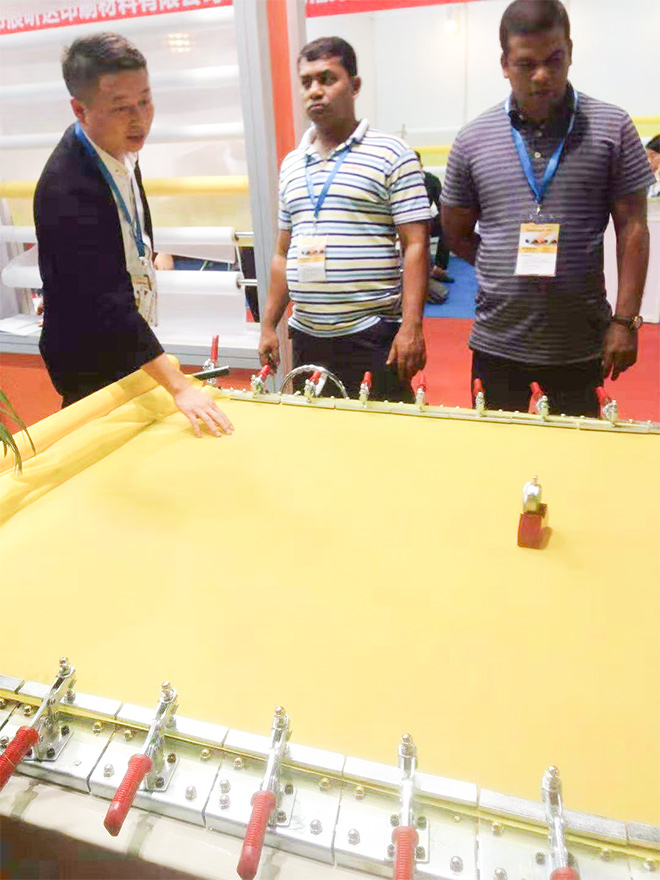 旭瑞丝印网耐磨易清洗，漏墨性好！